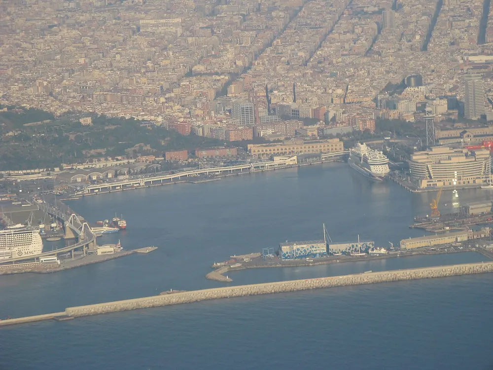 ESBCN — Port of Barcelona Seaport reference photo