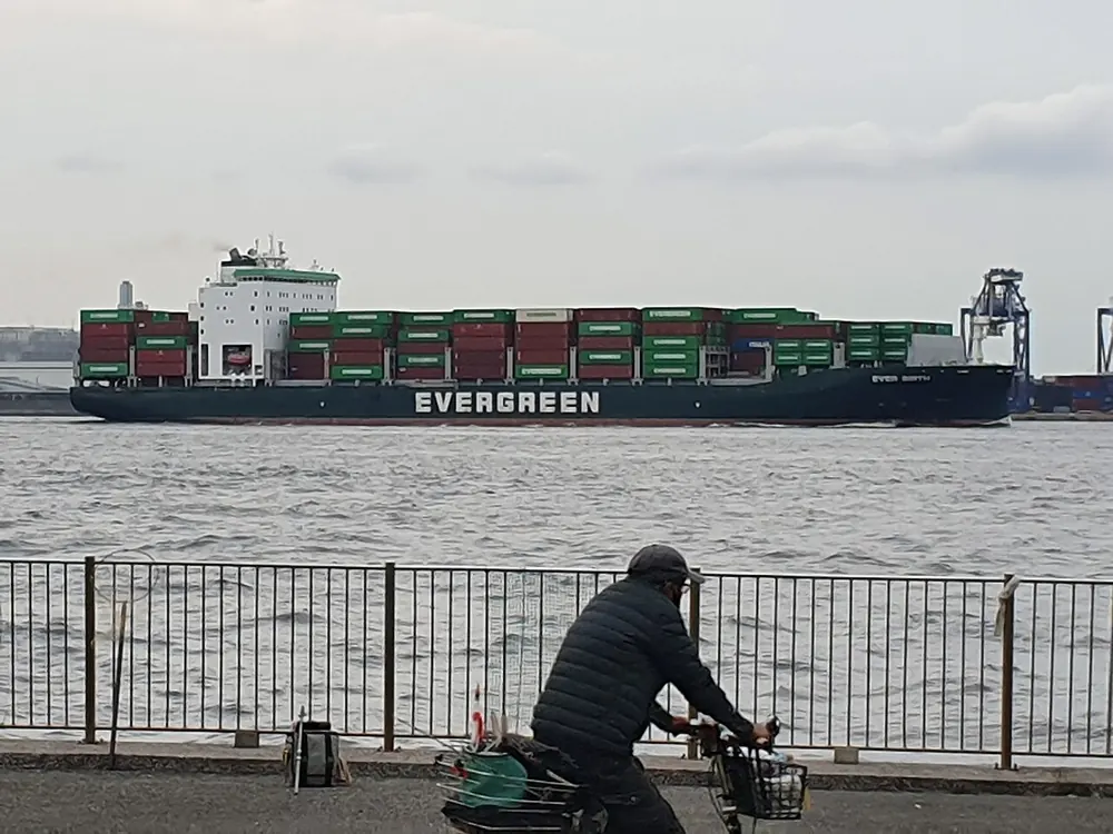 JPTYO — Port of Tokyo Seaport reference photo