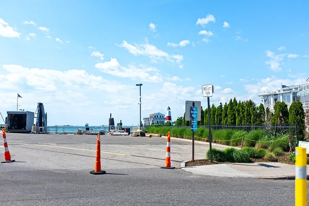 US NYC — New York Seaport reference photo